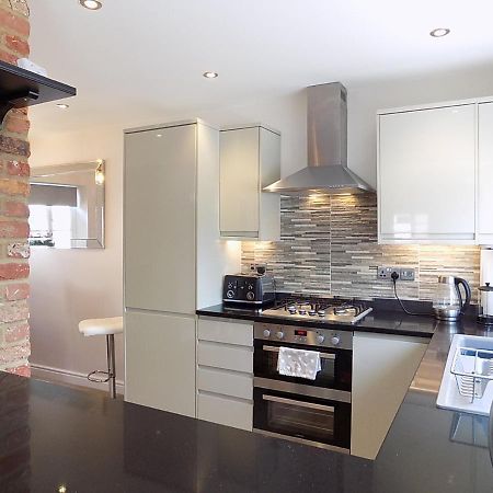 Double Award Winning 1700'S Grd 2 Listed Cottage Near Stonehenge Amesbury Εξωτερικό φωτογραφία