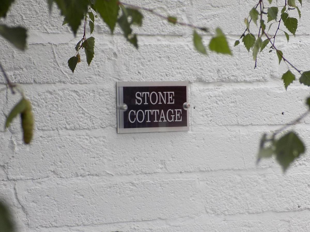 Double Award Winning 1700'S Grd 2 Listed Cottage Near Stonehenge Amesbury Εξωτερικό φωτογραφία