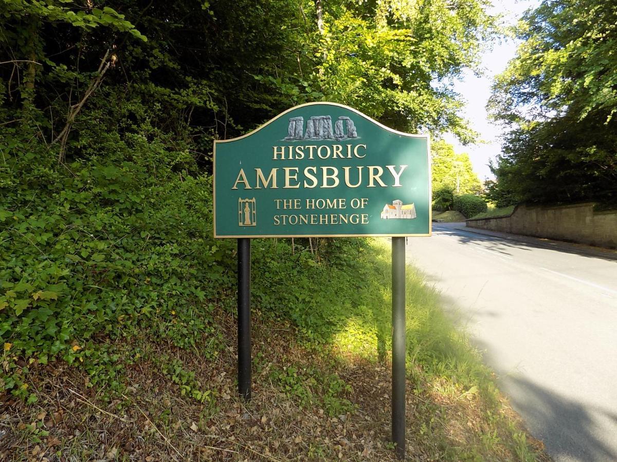 Double Award Winning 1700'S Grd 2 Listed Cottage Near Stonehenge Amesbury Εξωτερικό φωτογραφία